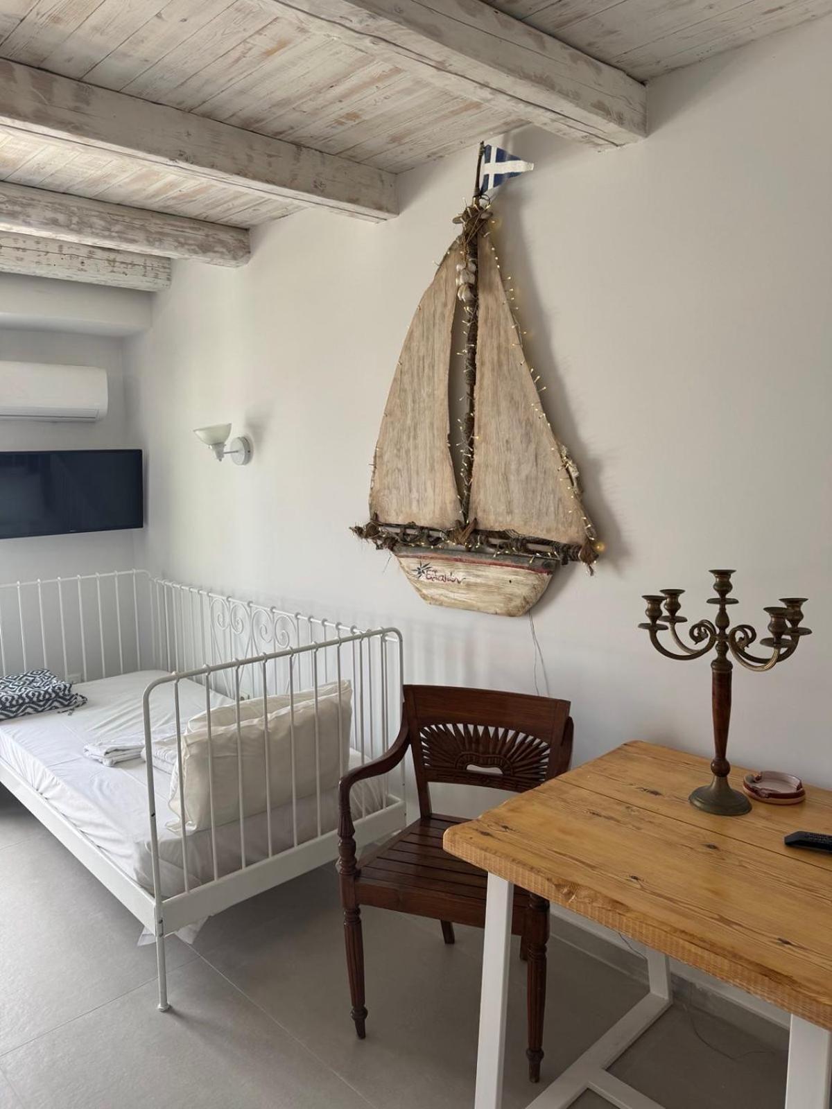 Elafonisos Elaion Hotel Екстериор снимка